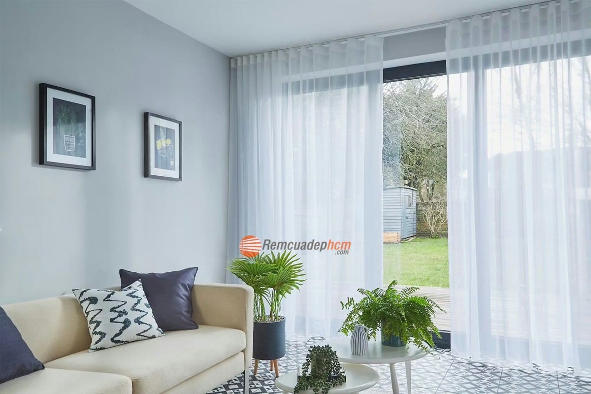 rèm cửa chính vải voan