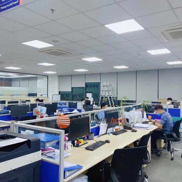 Rèm cuốn văn phòng hiện đại cao cấp