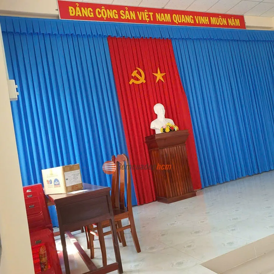Rèm nhung sân khấu màu xanh sang trọng Rèm nhung sân khấu màu xanh sang trọng