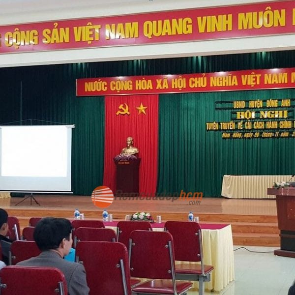 rem san khau 7