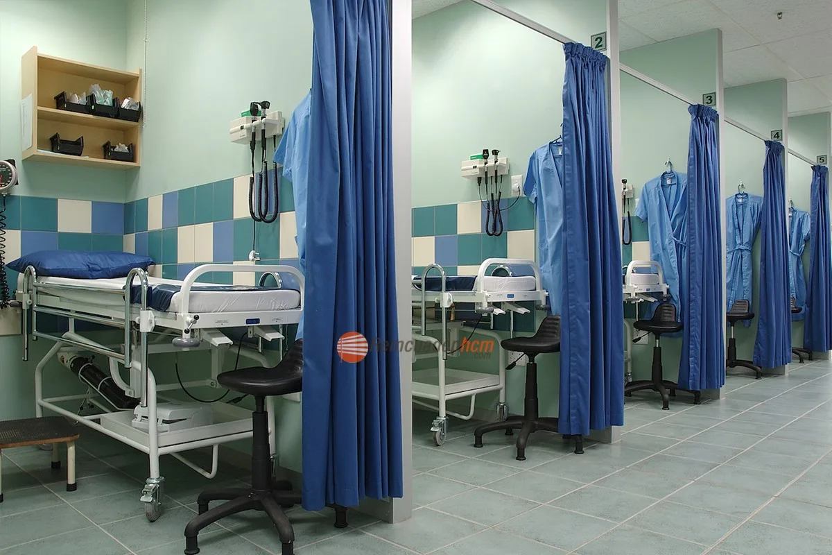 rèm che giường bệnh